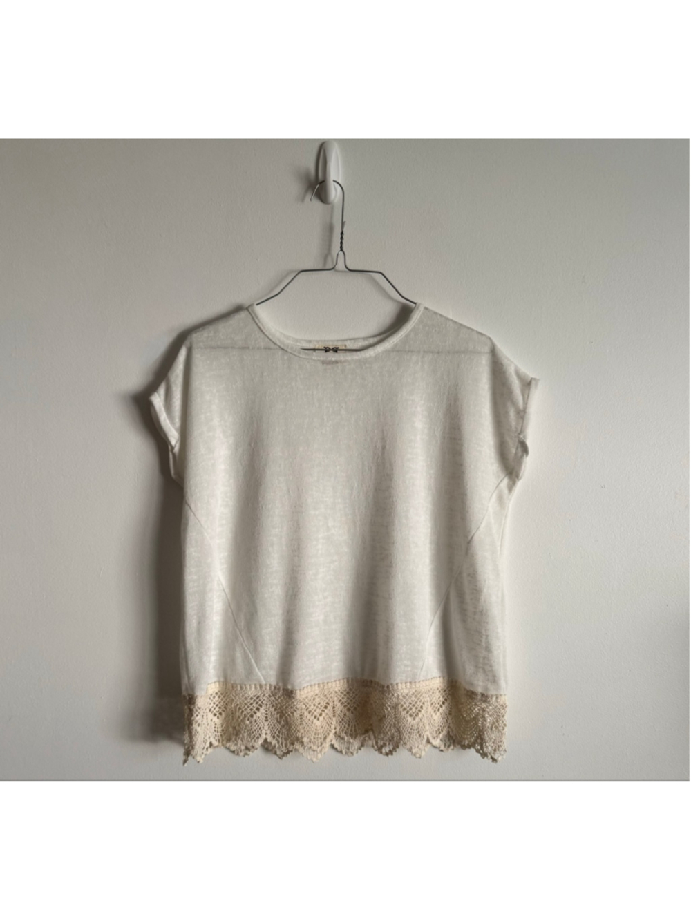 Girls PQ LA Short Sleeve Lace Hem Top White Beige Size L(14-16)